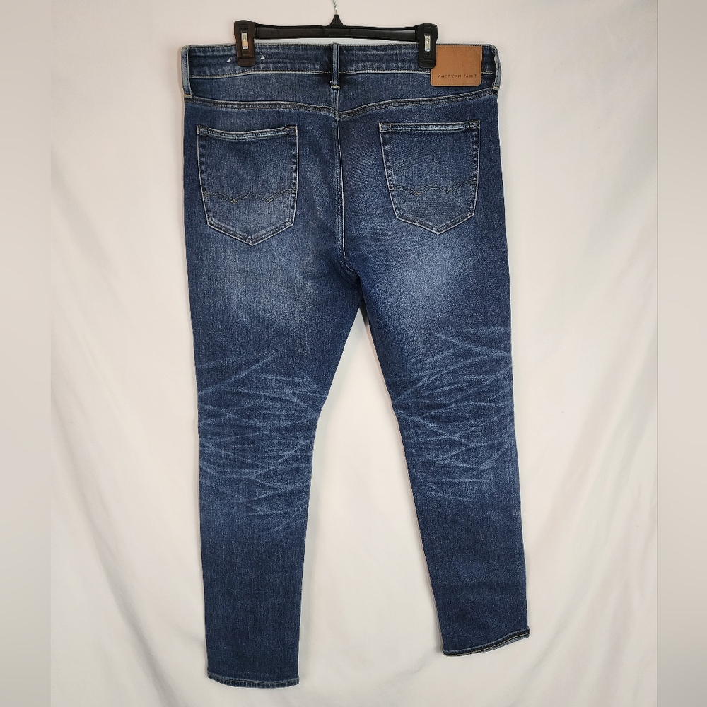 Men's Distressed Blue Jeans - Picture 4 of 7